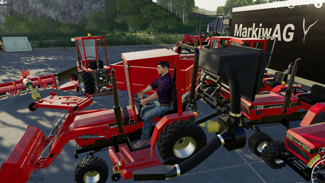 CASE IH 235 lawn Tractor and Car Hauler Mod Pack V2.0.0.0