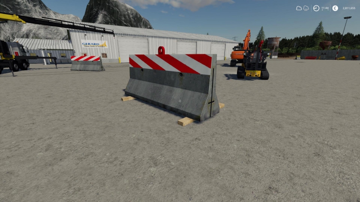 Dynamic Concrete Road Barrier Red v1.0 category: Objects