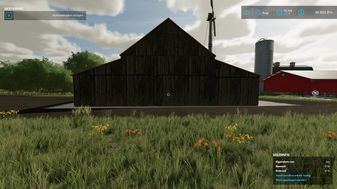 Wooden Barn in White, Red, Brown or Blue v1.0