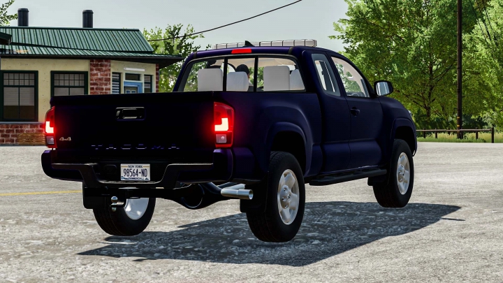 Image: Toyota Tacoma v1.0.0.0