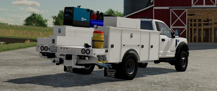 Image: 2022 Ford F600 Service Truck 19