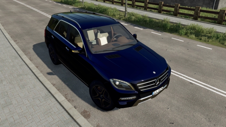 Image: Mercedes-Benz ML350 v1.0.0.0 3