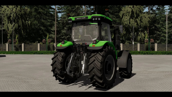 Deutz Fahr 6135C trekker mod voor FS22, toont gedetailleerd achteraanzicht en bandontwerp in Farming Simulator 22.