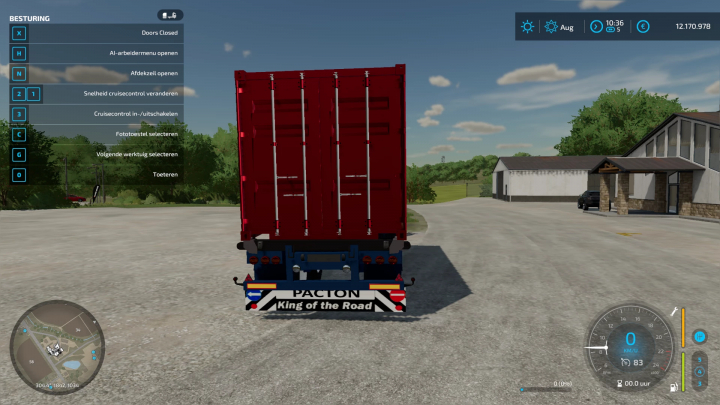 Achteraanzicht van Volvo F12 mod in FS22, met rode 20ft container en DTEC chassis, met 'King of the Road' banner.