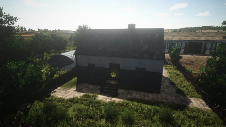 fs25-mods, FS25 Polish House Mod für Farming Simulator 25, zeigt ein ländliches Haus mit Blechdach, umgeben von Grünflächen.