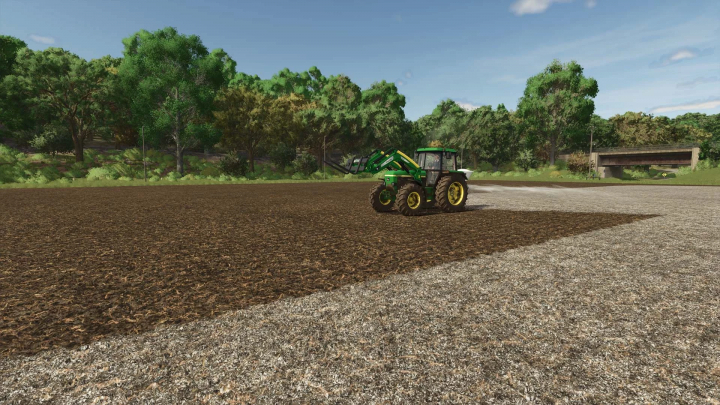 fs25-mods,  FS25-mod Salek 300 Strooiwagen met kalk v1.0.0.0 in actie op een veld.