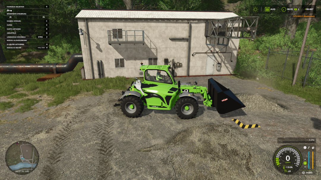 FS25 mod HoT Special Shovel v1.0.0.0 shows a green telehandler near a building, with gameplay HUD displaying controls.