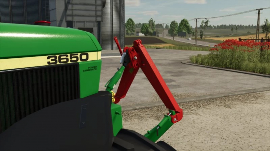 FS25 mod Tractor Triangle v1.0.0.0 showing a green tractor with red attachment on a farm.