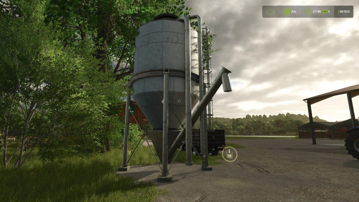 fs25-mods,  Multivruchten-aankoopstation mod in FS25, met een silo-installatie in een schilderachtig boerenlandschap.