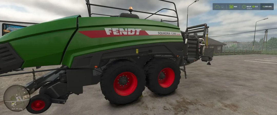 Mod pressa Fendt Squadra 1290 in Farming Simulator 25, con attrezzature agricole realistiche.