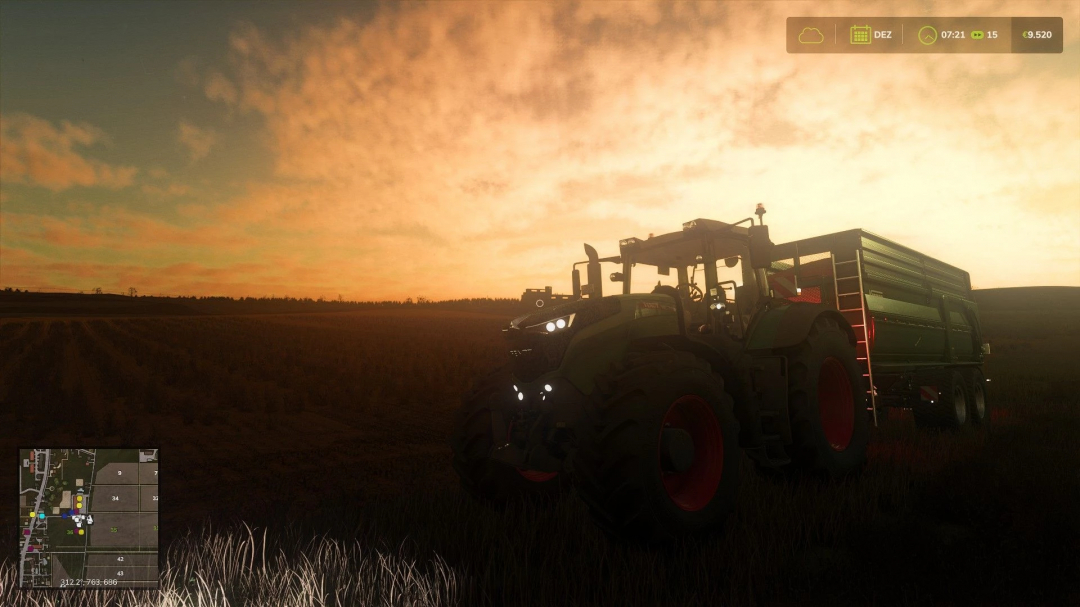 FS25 mod Realistic RayTracing Reshade Preset v1.0.0.0 shows a tractor at sunset with enhanced lighting effects.