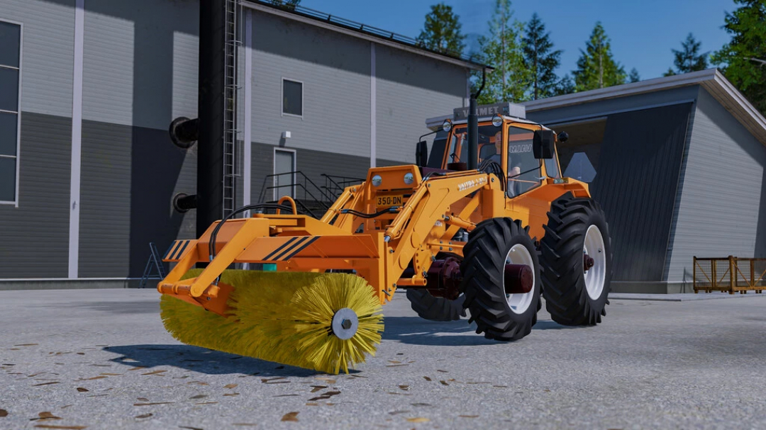 Mod trattore Valmet 1102-1103 in FS22 con spazzola frontale, parcheggiato in una fattoria.