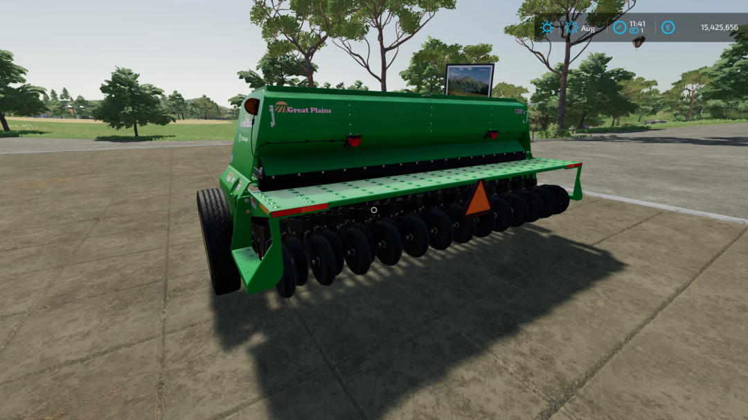 FS22 Great Plains 1300F mod showcasing a green agricultural seed drill.