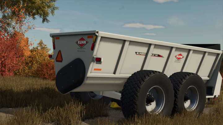 fs25-mods, Kuhn SLC141 mod in FS25, featuring a detailed spreader trailer in a farm setting.