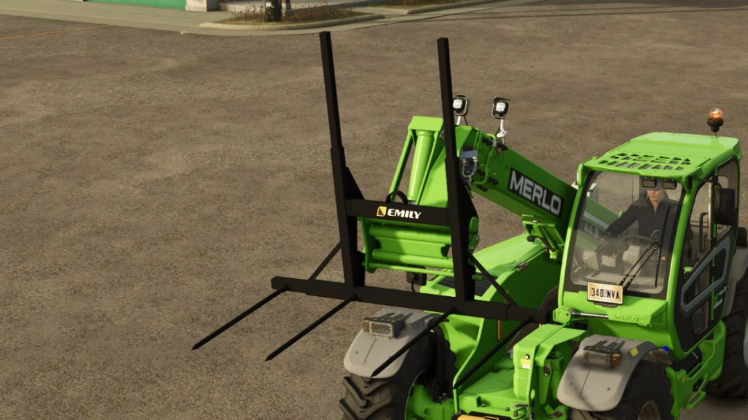 FS25 mod Straw fork v1.0.0.1 attached to a green Merlo telehandler in Farming Simulator 25.