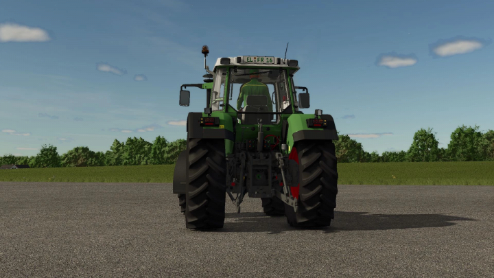 fs25-mods, Rear view of Fendt Favorit 500 tractor mod in FS25 on a clear day.