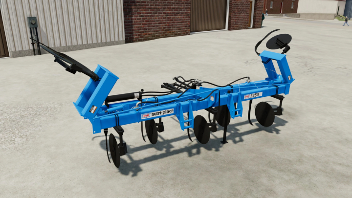 fs22-mods, FS22 mod DMI 3250 Pack v1.0.0.0, featuring a blue agricultural implement on a farmyard.