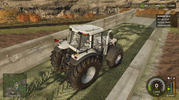 fs25-mods, Tractor compacting chaff in Bunker Silo using Bunker Silo HUD mod in Farming Simulator 25.