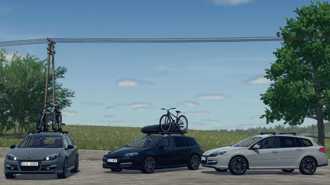 FS25 mod Renault Laguna III ph.2 Grandtour v1.2.0.0 with roof racks and bicycles in a rural setting.