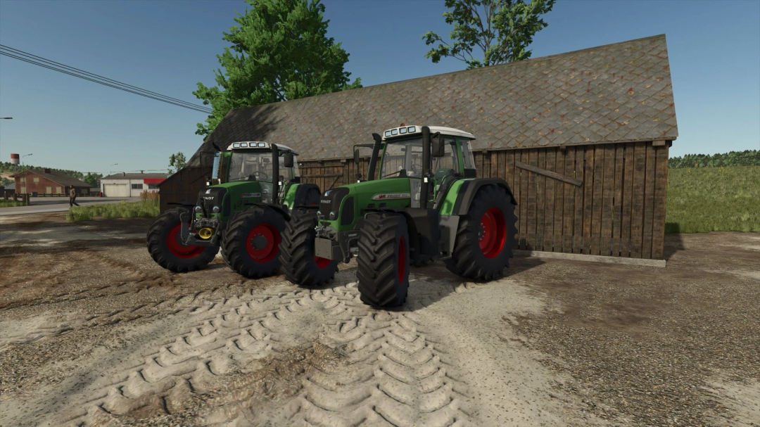 Fendt 700/800 Vario TMS tractor mod for FS25 parked near a barn.