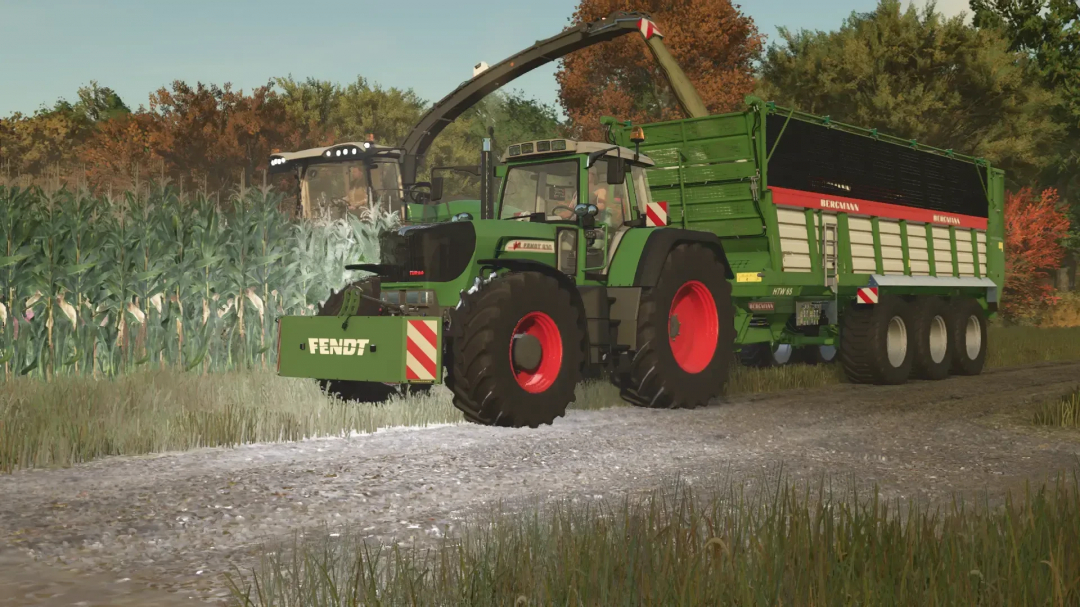 Fendt 900 Vario TMS mod in FS25 harvesting corn, showcasing Farming Simulator 25 mods.