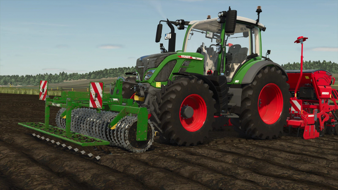 FS25 mod Kerner FP 300 v1.0.0.1 on a green tractor in a field. Farming Simulator 25 mods.