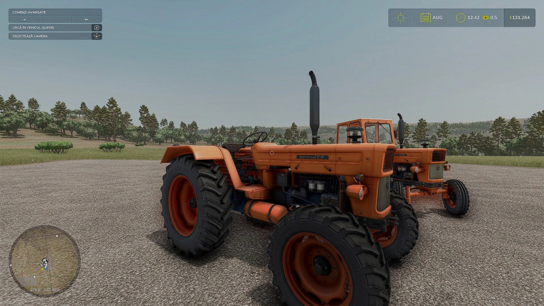 UTB UNIVERSAL 650-651 Romanian tractor mod in FS25, parked in a field setting.