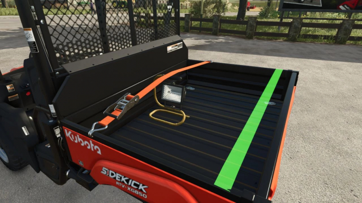 fs25-mods,  Portable Work Lamp mod for FS25 on a vehicle bed, enhancing farming experience.