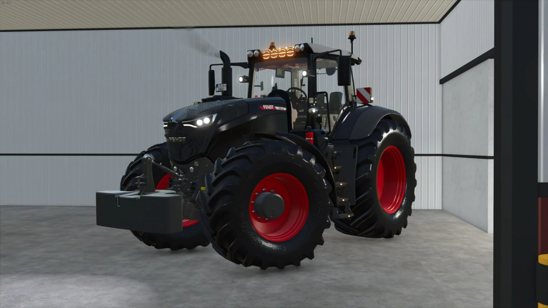 Fendt 1000 Vario Edit v1.0.0.0 mod in Farming Simulator 25, showcasing a detailed black tractor with red wheels.