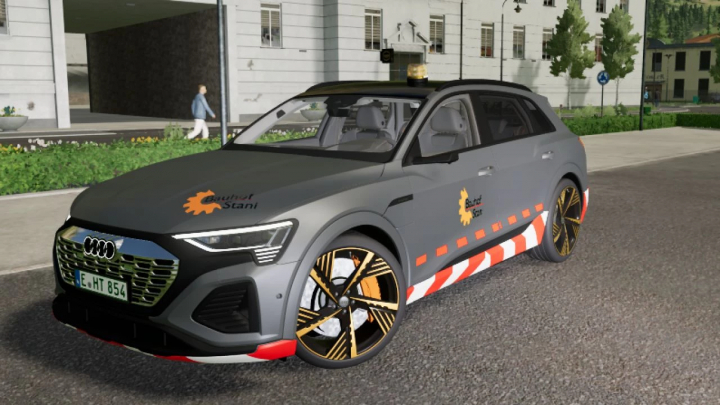 fs22-mods,  FS22 mod Audi RS Q8 car parked in city, showcasing custom decals and rims. Farming Simulator 22 mods.