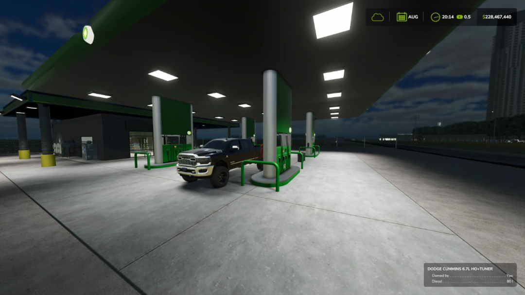 FS25 mod BP Gas Station at night with a pickup truck at fuel pump.