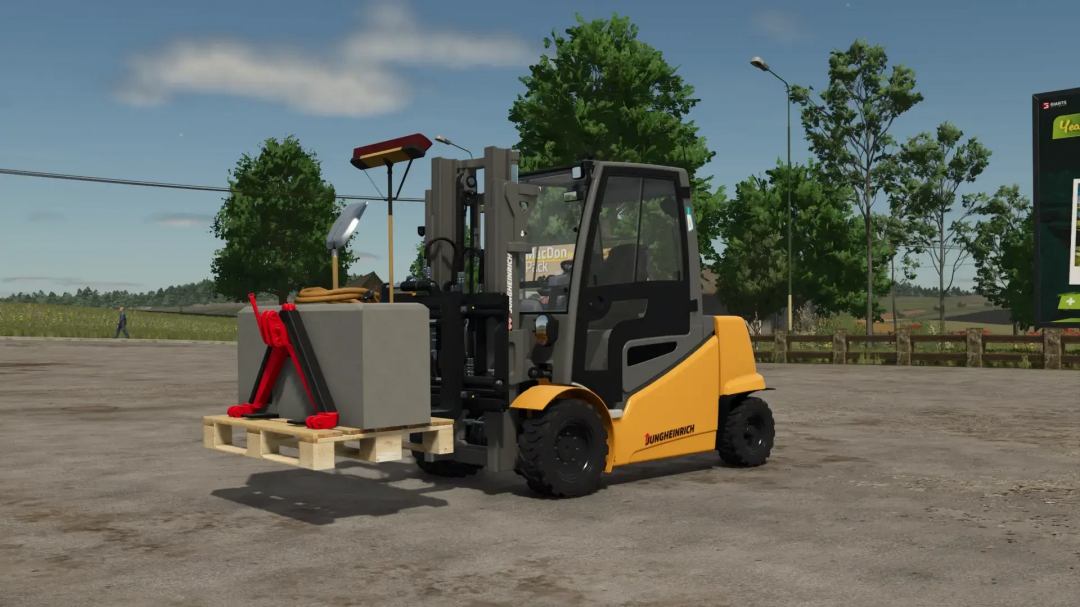 FS25 mod Hof Weight v1.0.2.0 featuring a forklift with a concrete weight on a pallet in Farming Simulator 25.