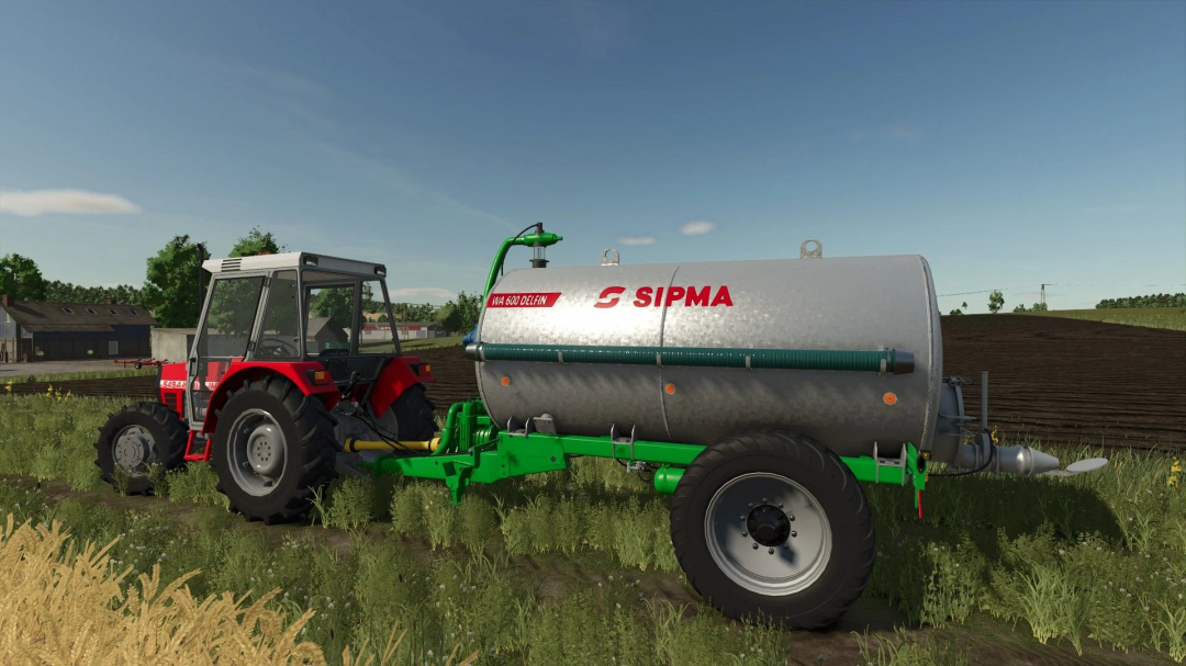 FS25 mod IMT 549 W DLI v1.0.0.0 tractor with SIPMA tank on a farm.