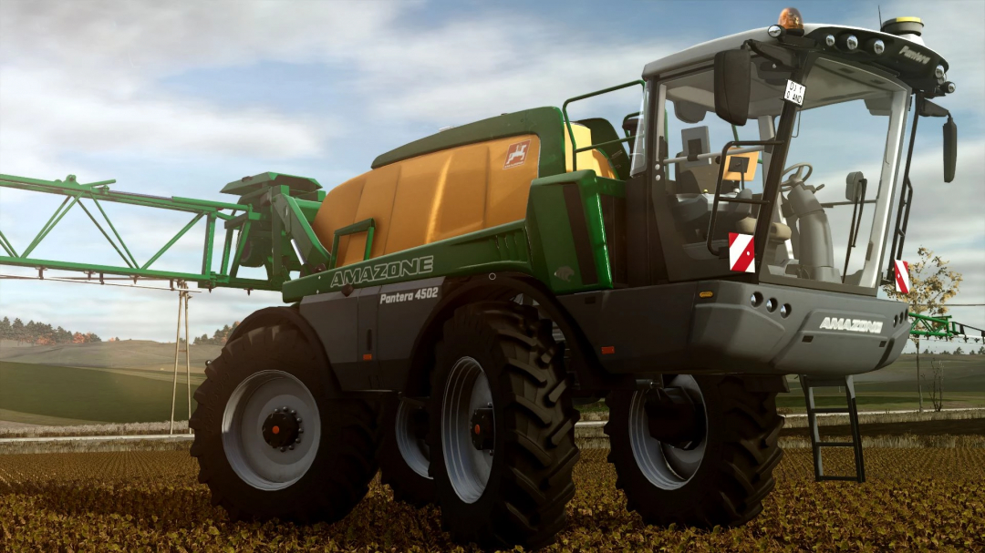 Amazone Pantera 4502 mod in FS25, showcasing a modern agricultural sprayer in a field.