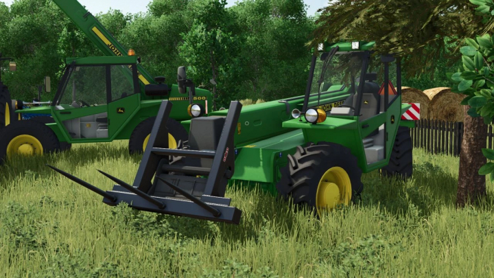 fs25-mods, FS25 mods showcase John Deere 4500 in green, equipped with a loader, parked in a grassy area.