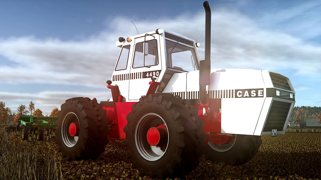 Case IH Traction King tractor mod in FS25, showcasing robust design and farm field setting.