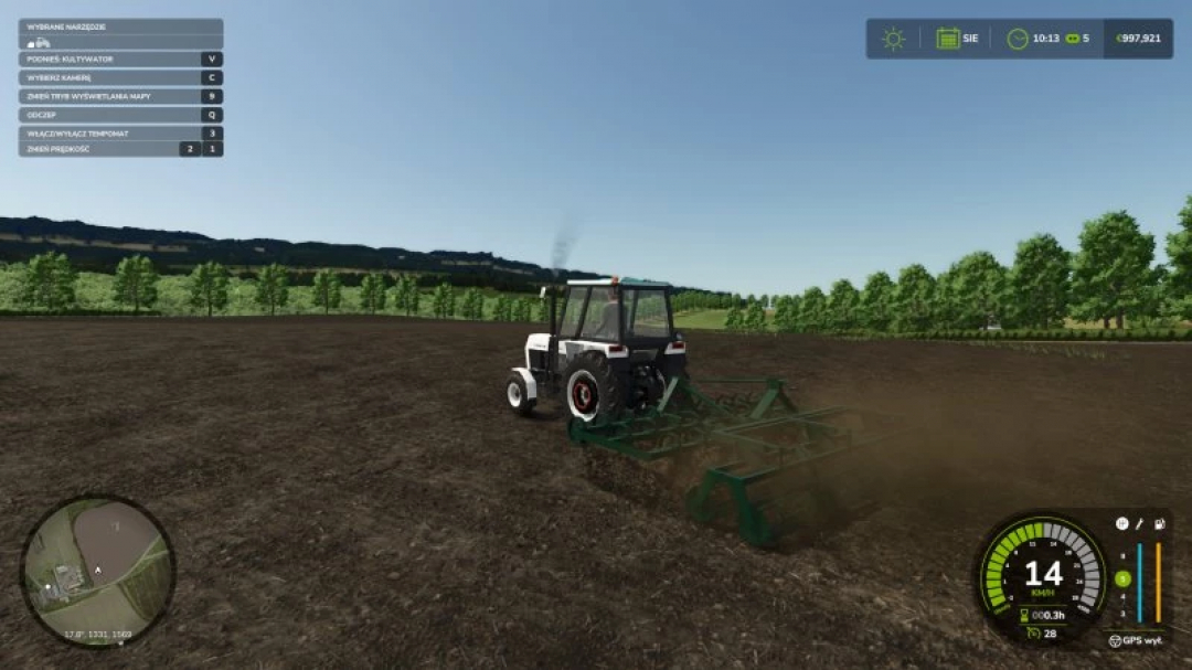 FS25 mod: Tractor using 4-meter cultivator on farmland in Farming Simulator 25.