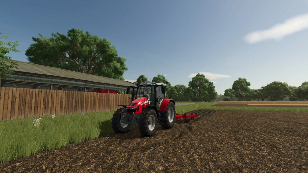 Tractor using the ÜNLÜ 5 L? PULLUK mod in FS25, plowing a field next to a wooden fence and trees.