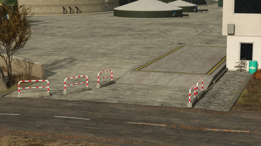 FS25 Mobile Barrier mod showing concrete barriers with red and white stripes in a courtyard. Farming Simulator 25 mods.