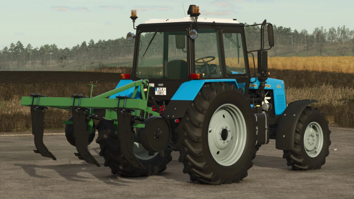 fs25-mods,  FS25 mod PCH-2,5 v1.0.0.0 showing a blue tractor with a green plow attachment on a rural road.