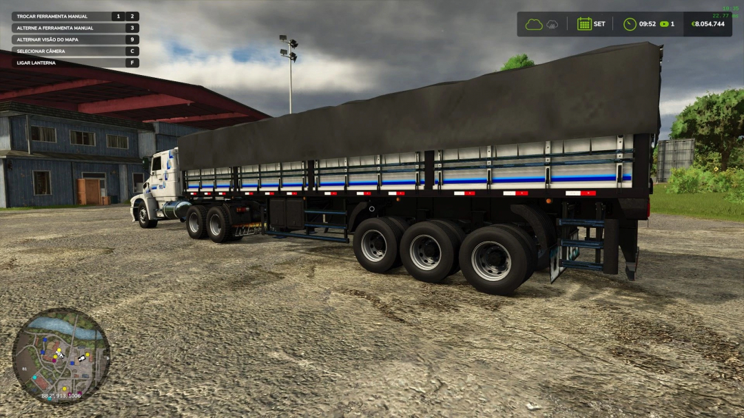 Trailer mod GNU Carreta LS v1.0.0.0 in Farming Simulator 25, showcasing a large truck parked on a farm.