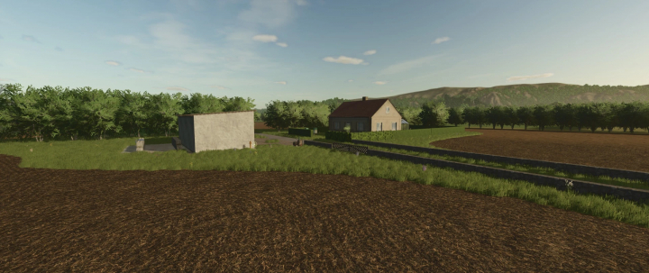 fs25-mods,  FS25 mod, The small European town shows a rural landscape with a house and fields.