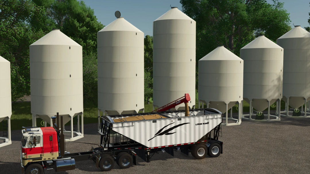 FS25 mods: Smoothwall Hopper Bin Pack v1.0.0.0 with truck loading grain.