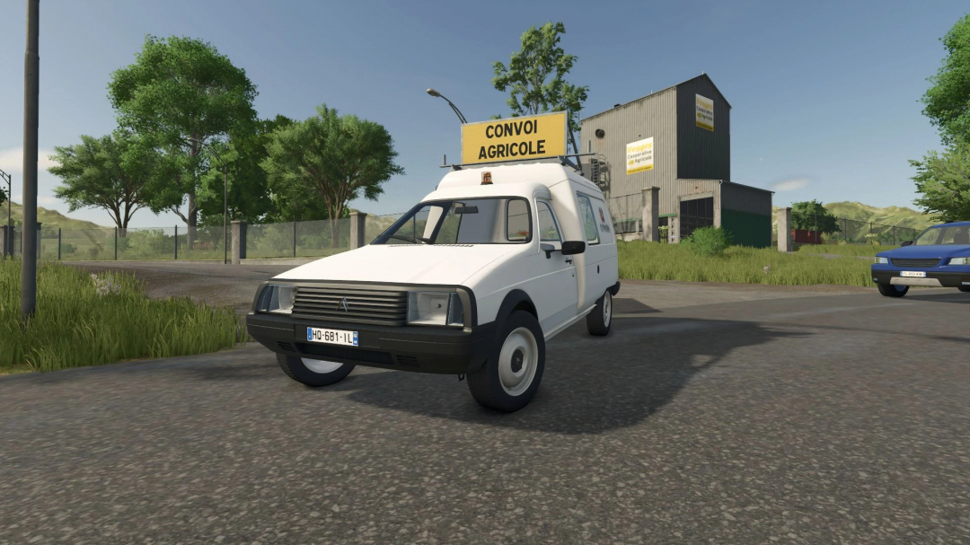 Citroën C15 mod in FS25, white vehicle with 'Convoi Agricole' sign, on a rural road near farm buildings.