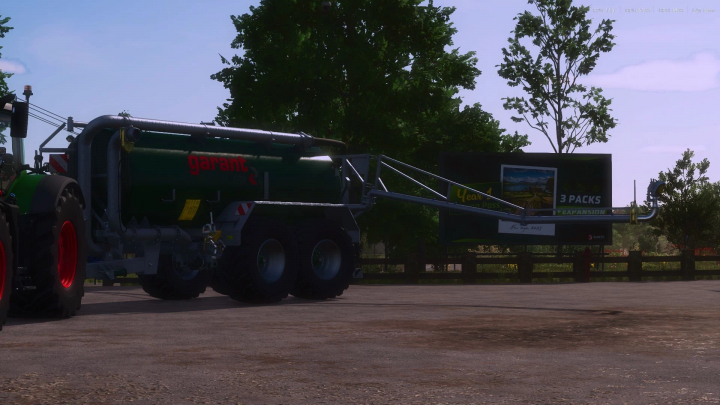 fs25-mods, Kotte PT 18000 mod in Farming Simulator 25, showing a large green slurry tanker attached to a tractor.