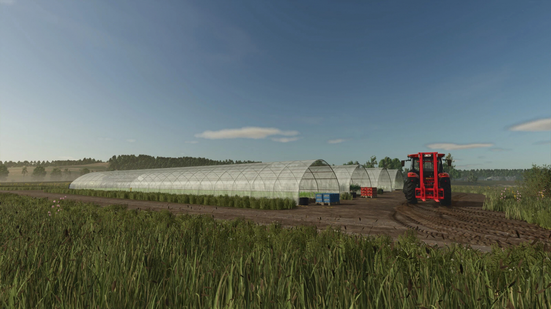 Foil Tunnel mod in Farming Simulator 25 shows a greenhouse with crops and a red tractor on a farm.