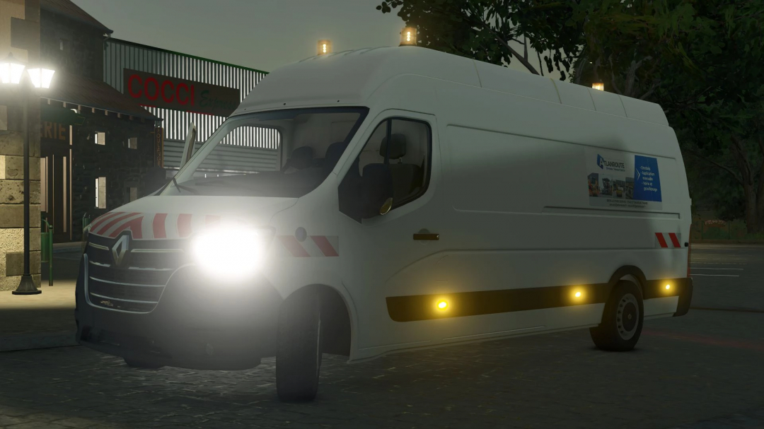 Renault Master L4H3 mod in Farming Simulator 25 with headlights on, parked in front of a building.