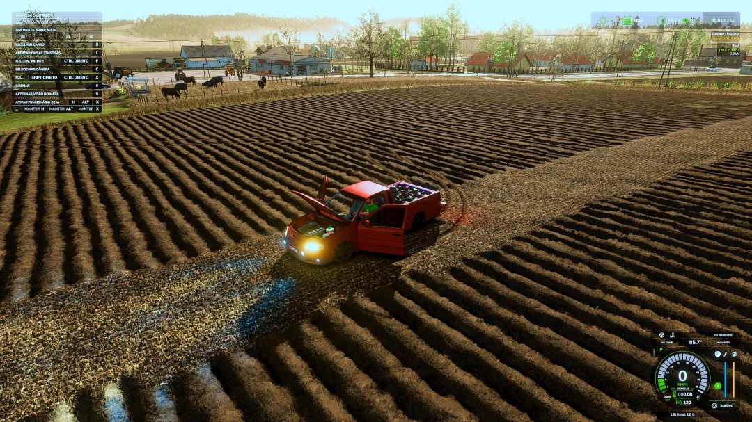 FS25 mod Volkswagen Saveiro G4 in red, parked on a plowed field with farm in background.