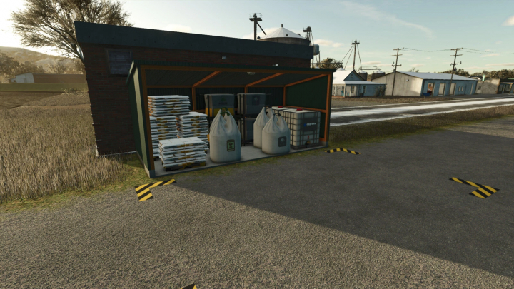 fs25-mods,  Field Storage mod in FS25 showing bags and pallets in a small shed.