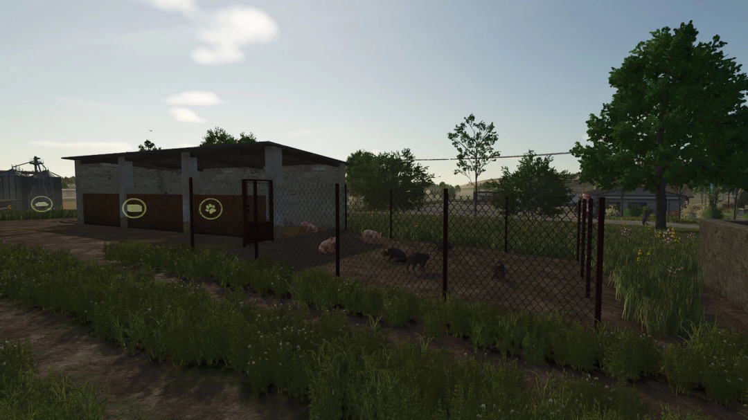 Hungarian Homestead Pig Barn in FS25 mod, featuring pigs in a fenced area with lush greenery.